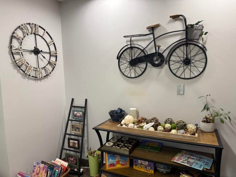 comfortable decorated waiting room